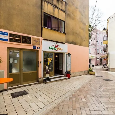 아파트 Dispetto In Old *